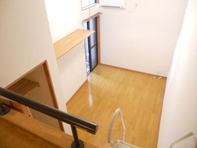 Stable三条大宮（ステーブル三条大宮）の居間・リビング|洋室