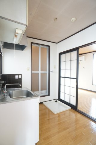 コアハイムの居間・リビング