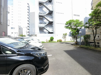 【駐車場】 | 平置き駐車場です。