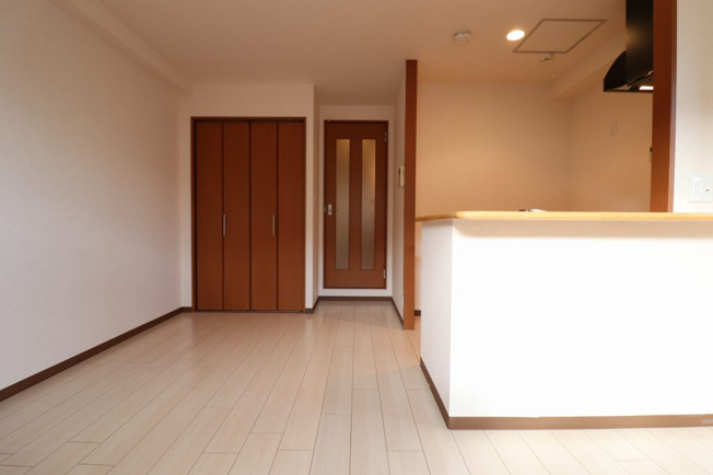 【居間・リビング】 | メイト鶴見