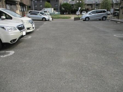 【駐車場】 | スプリングハイム　Ｂ