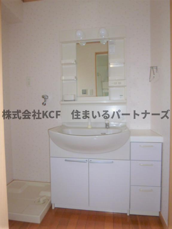 レグルスクレールの洗面所|忙しい朝には欠かせない洗面所です