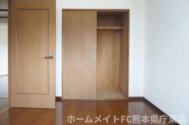 熊本市中央区八王寺町の賃貸マンションの収納