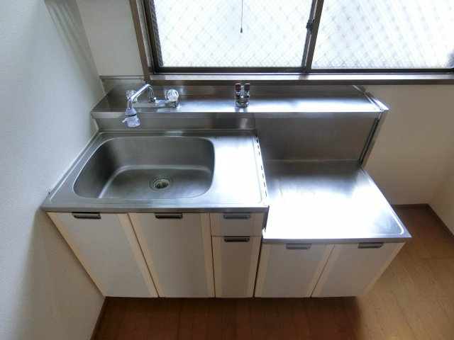 エクセレントＴＡＫＡＢ　Ｂ棟のキッチン