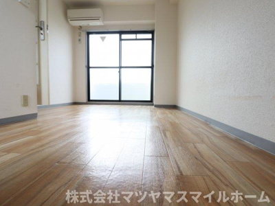 【寝室】 | ダイヤモンドパレス