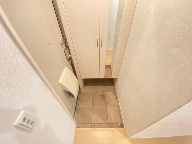 コンフォート大伴 の玄関