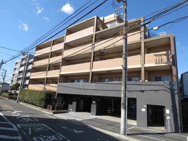 レーベンリヴァーレ川越ブラッセ　3LDKの外観