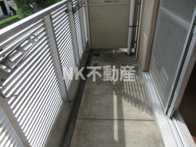 【バルコニー】 | 山中ビル（河内小阪賃貸） | お洗濯にも便利なバルコニー付き