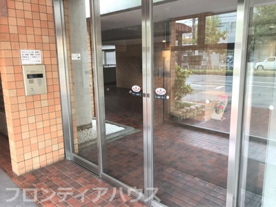 【エントランス】 | ラ・トゥール六甲E棟