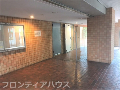 【エントランス】 | ラ・トゥール六甲E棟