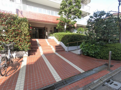 【エントランス】 | コトー大森 | エントランス部分です。