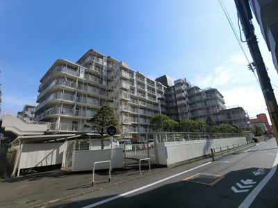 【外観】 | コトー大森 | 総戸数９２戸、１９８１年７月築、管理人は日勤勤務につき管理体制良好です♪