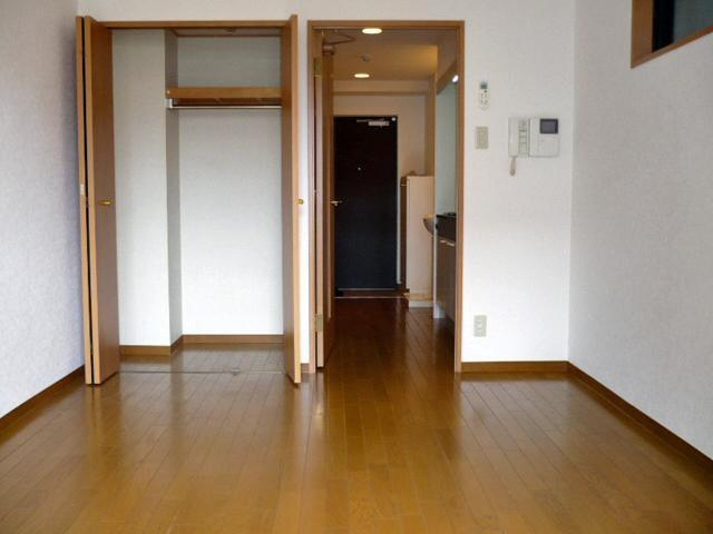【洋室】 | レジェンドール松屋町