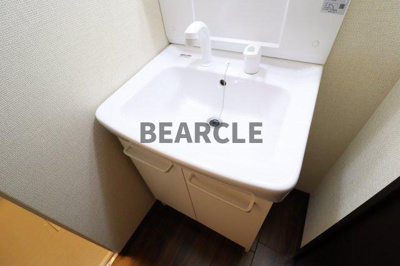 【洗面所】 | パークサイド梅小路 | コンパクトで使いやすい洗面所