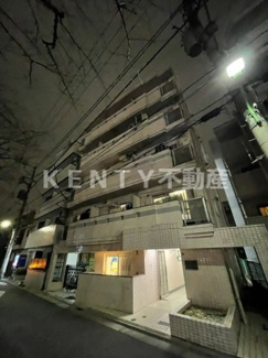 【エントランス】 | ゆとりのあるエントランスです