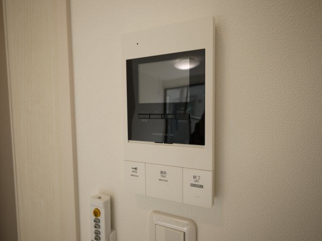 船橋市前原東４丁目のアパートのセキュリティ|オートロック連動のモニター付きインターホン