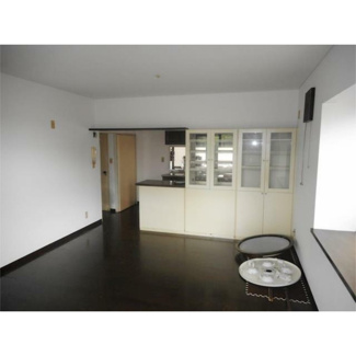 【居間・リビング】 | 彦根市日夏町　中古戸建