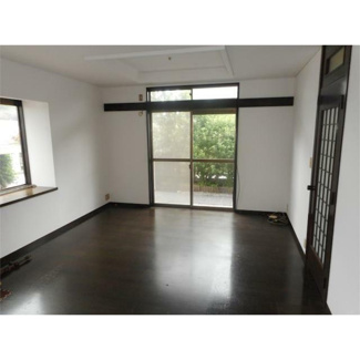 【居間・リビング】 | 彦根市日夏町　中古戸建