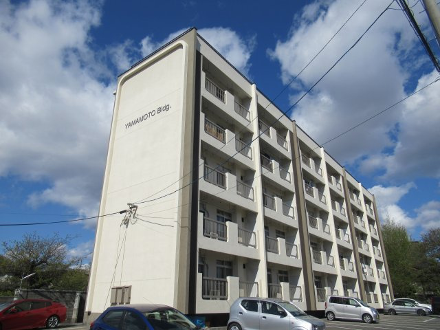 山本ビルの外観