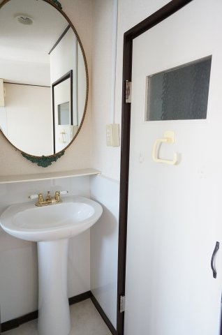 グランツ西芦屋川の洗面所