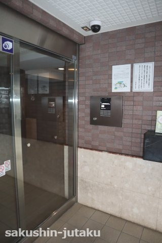 ライオンズマンション幕張本郷第二のエントランス|オートロック