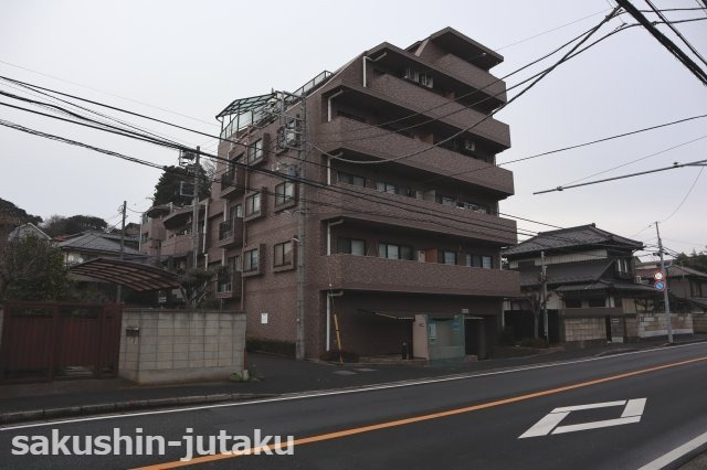 ライオンズマンション幕張本郷第二の外観