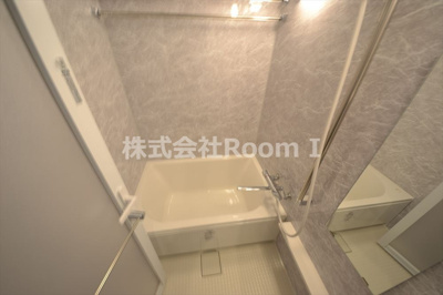 【浴室】 | ブリリアントジュネス本町 | 日々の暮らしに欠かせないお風呂です