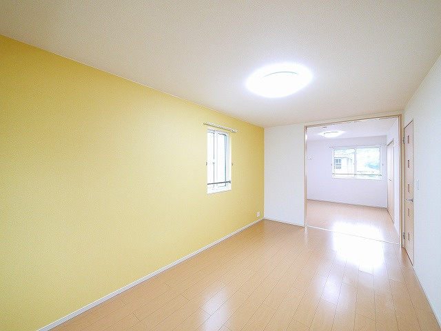 サニーシャトウ　Ｓの居間・リビング|使いやすい居間です