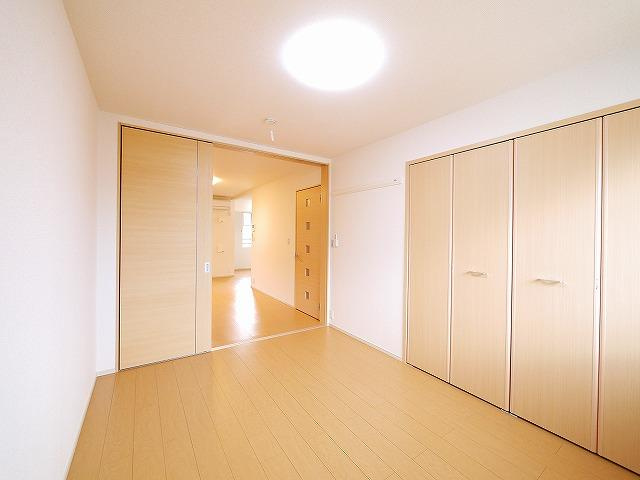 サニーシャトウ　Ｓの洋室|ゆったりした洋室です