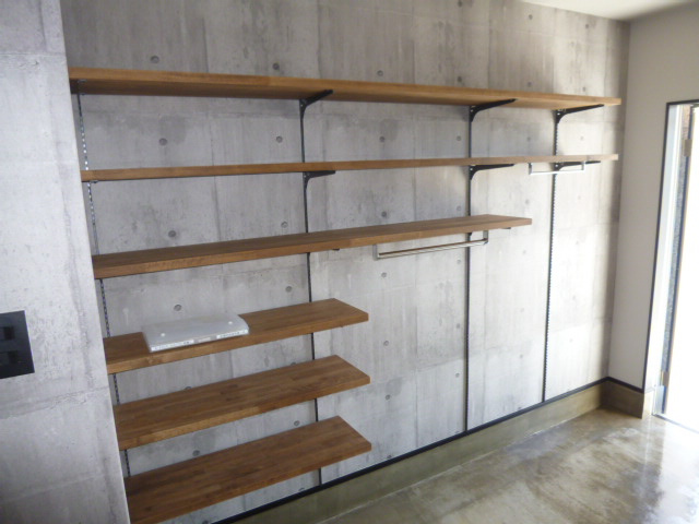 Ｒ－ＥＤＧＥの玄関