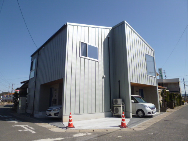 Ｒ－ＥＤＧＥの外観