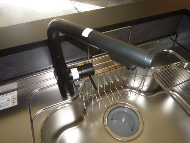 Ｒ－ＥＤＧＥのキッチン