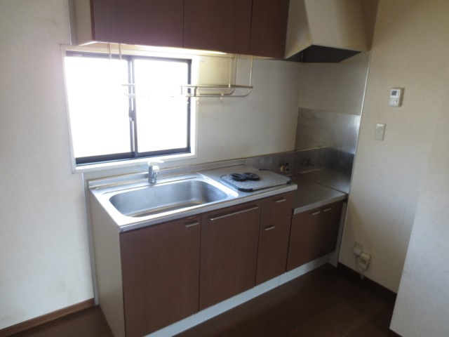 ディアスサカエ【キャッシュバック対象物件】のロビー|きれいなキッチンです