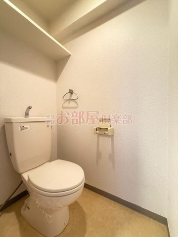 エクセレント東町のトイレ|落ち着いたトイレです