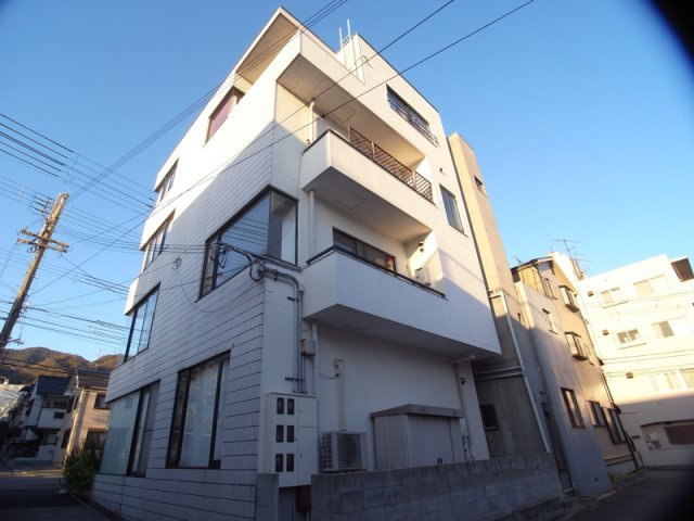 ピアドール２の外観