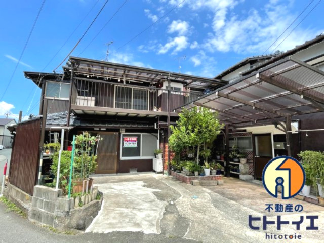 東一戸建の外観