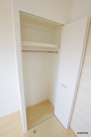 エスリード江坂江の木町　仲介手数料無料の収納