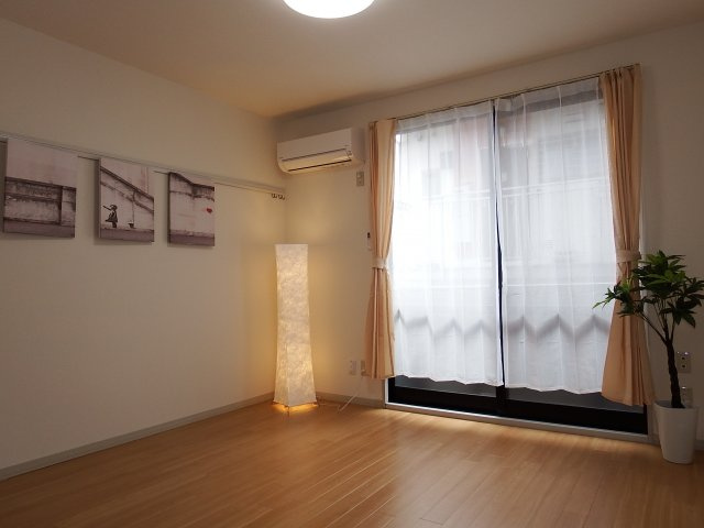 ハイツマロニエ北山の洋室