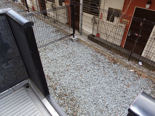 ハイツマロニエ北山の庭