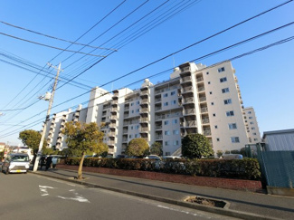 【外観】 | 総戸数１４３戸、昭和４８年６月築、嬉しいエレベーター停止階♪