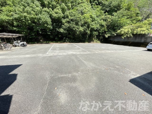 【駐車場】 | 駐車場完備です