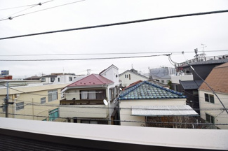 【展望】 | バルコニーからは開放的な景色が眺められます。