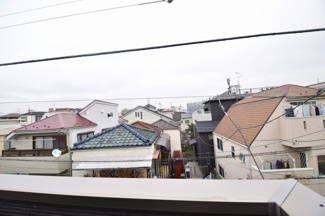 【展望】 | バルコニーからは開放的な景色が眺められます。