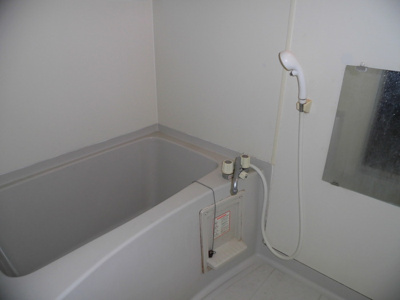 【浴室】 | ロイヤルガーデン永田B棟