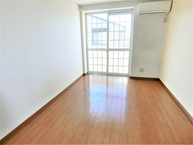 ソレアードパティオⅢの洋室