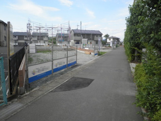 【前面道路含む現地写真】 | 前面道路含む現地写真です