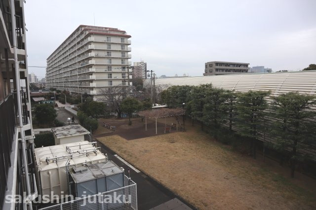 マープル津田沼スカイハイツＣ棟の外観
