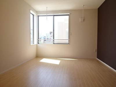 【居間・リビング】 | Ｓ・ひまわり | 洋室