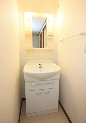 ソレアードＡの独立洗面台
