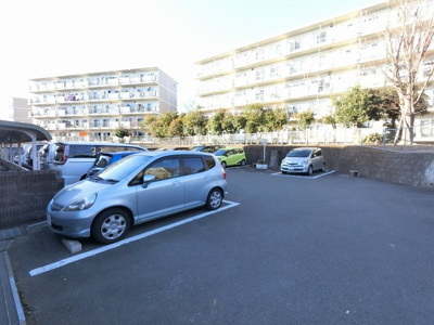 【駐車場】 | 港南台めじろ団地46号棟 | 平置き駐車場です。